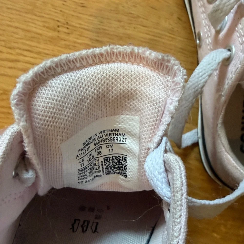 Converse classic low
